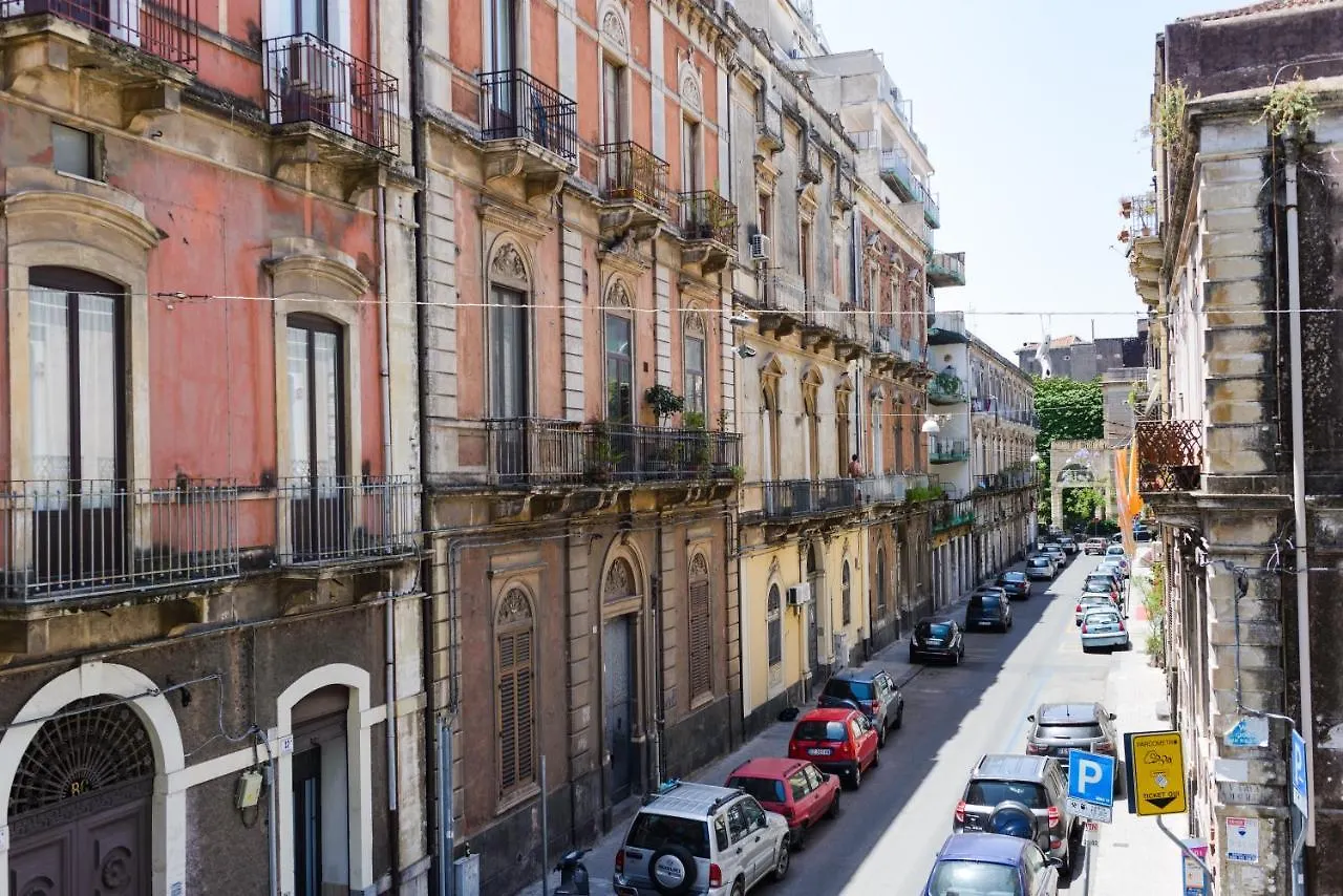 Fantastic Dream Bed & Breakfast Catania 0*,  Italy